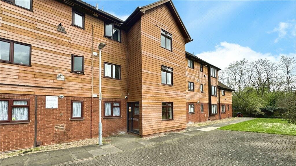 Property photo 1 of 6
