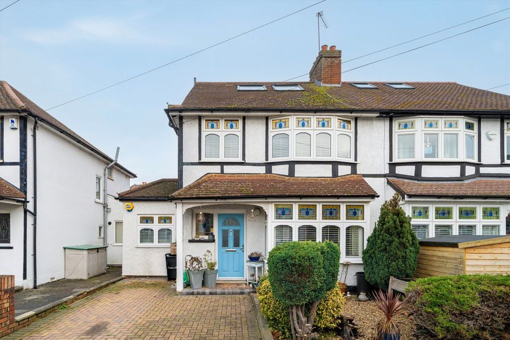 Property photo 1 of 8