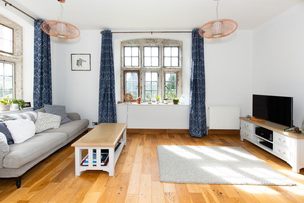 Property photo 1 of 14 3513022