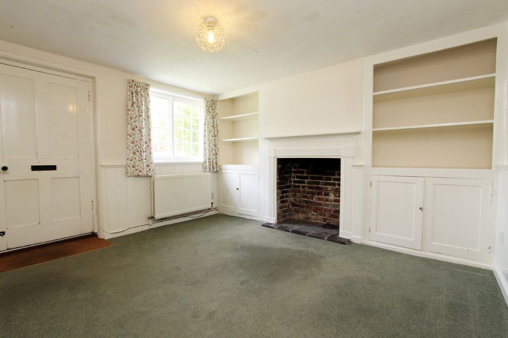Property photo 3 of 5