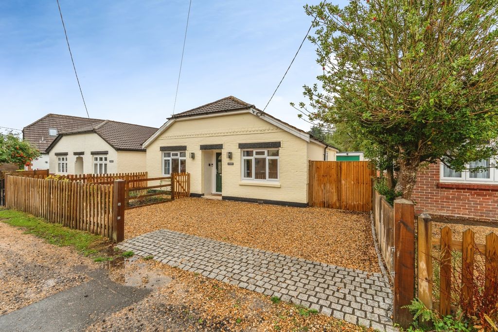 Property photo 1 of 32 Pbox-Img.Jpg