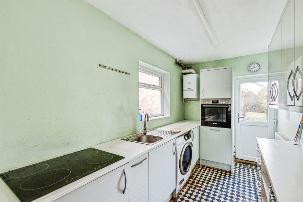 Property photo 2 of 17