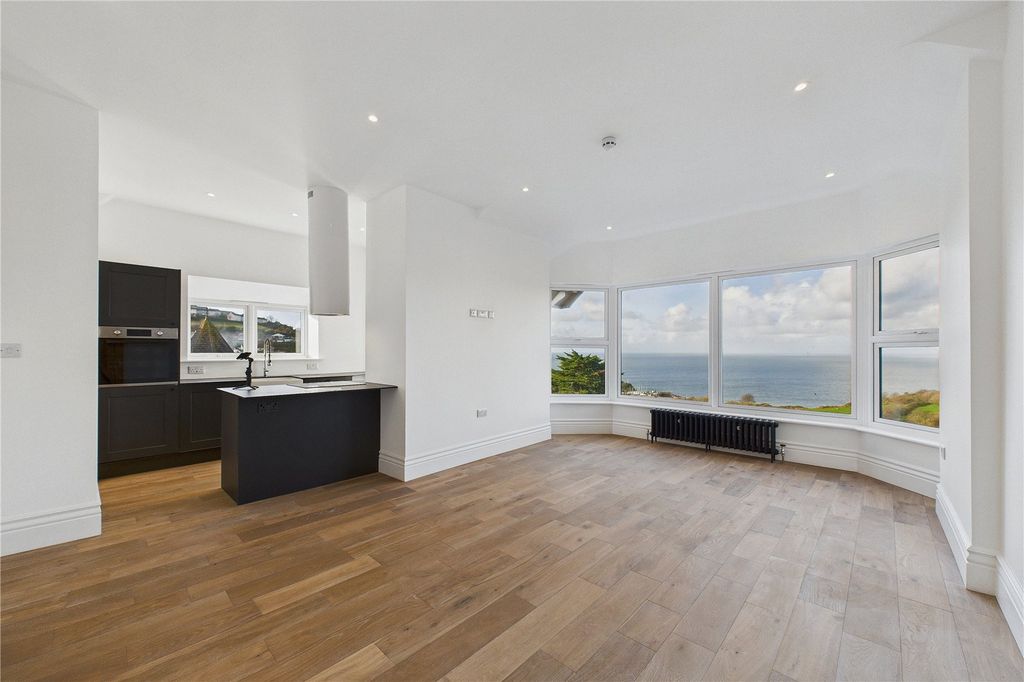 Property photo 3 of 19 Picture No. 08