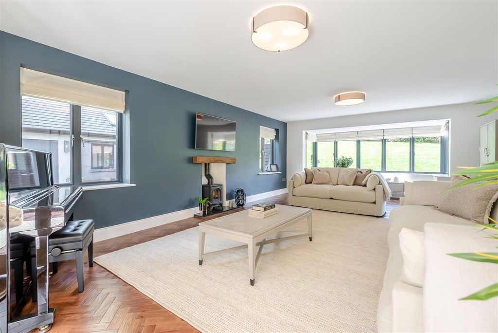 Additional image 20 of 7 bed detached house for saleThe Moorlands, Four Oaks Estate B74