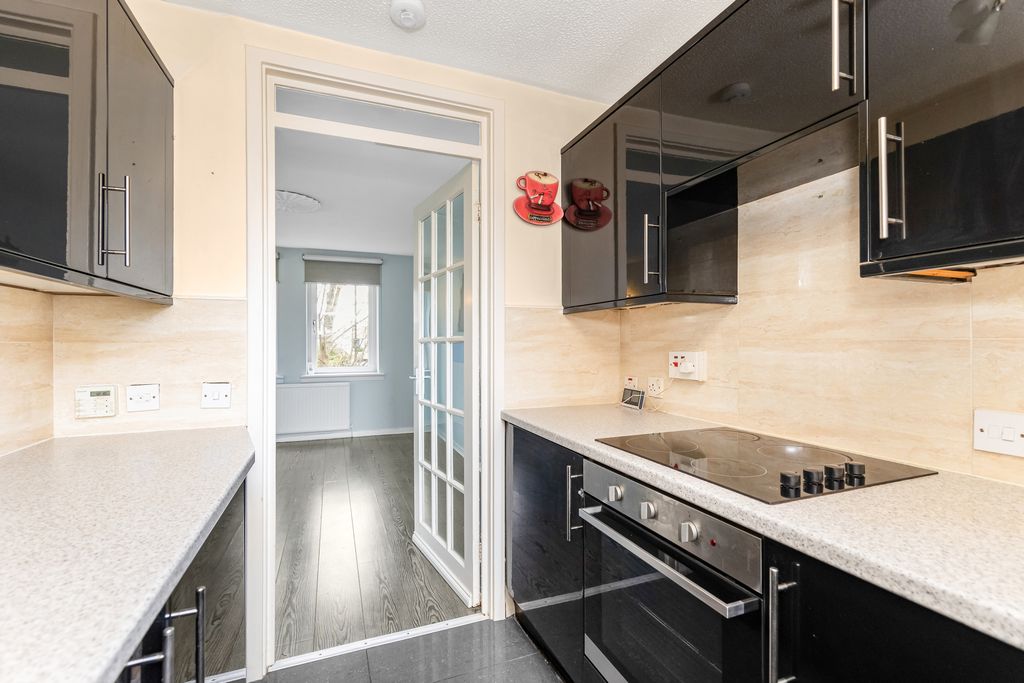 Property photo 3 of 12 Property Image 3