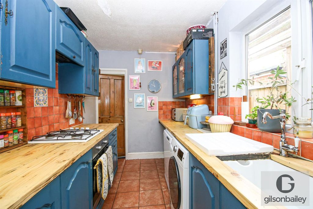Property photo 2 of 15 Img_6128-2.Jpg