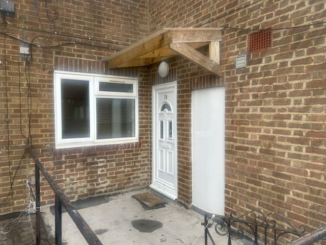 Property photo 1 of 13 Four Bedroom Duplex Flat Situated Above Commercial Premises In Greenford Available Immediately