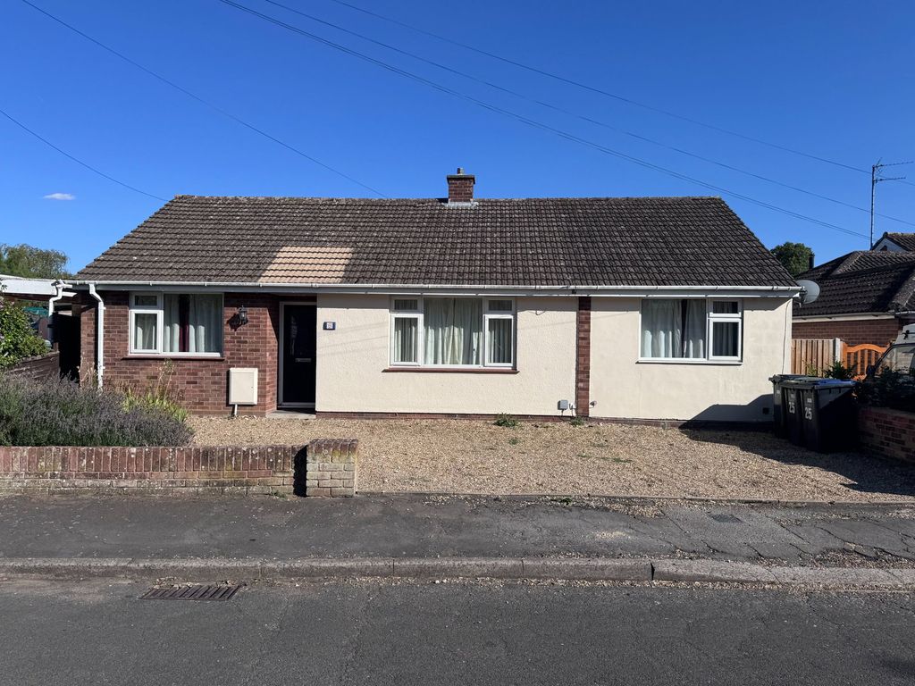 Property photo 1 of 15
