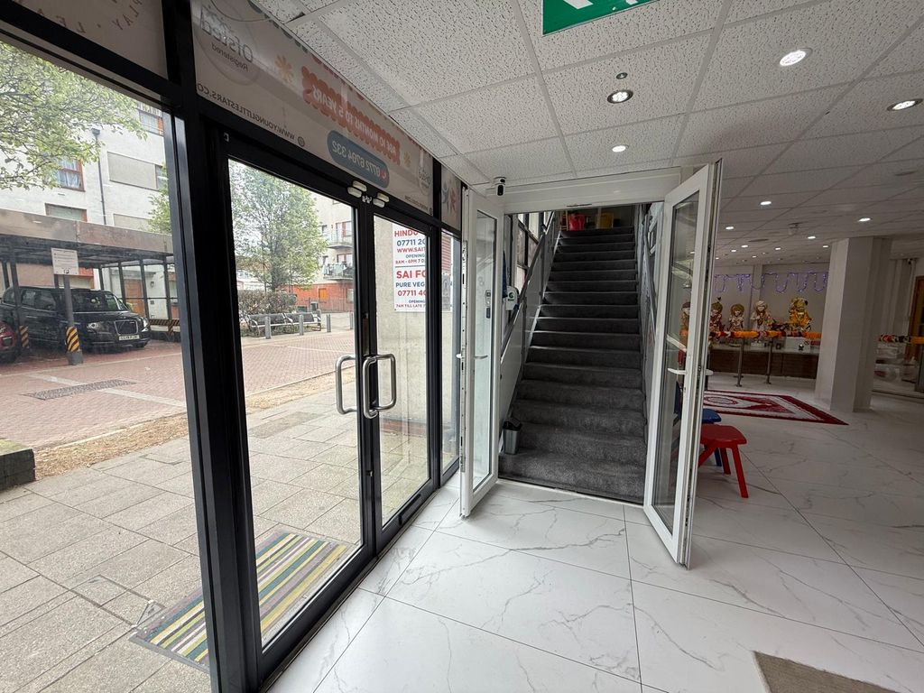 Property photo 3 of 14 Nursary Bigler Court, 2 Atlip Road, Alperton, Ha0