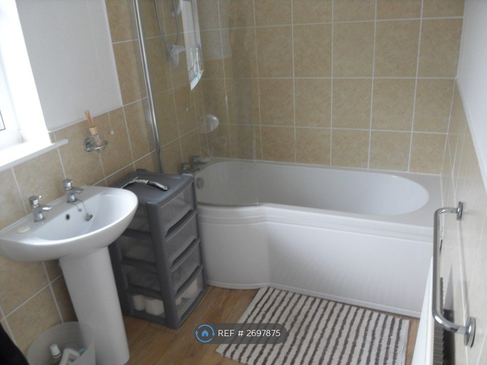 Property photo 3 of 5