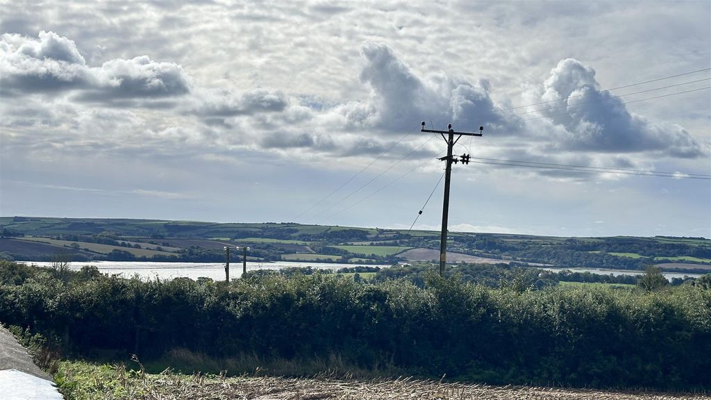 Property photo 2 of 28 20250921_105636547_Ios.Jpg