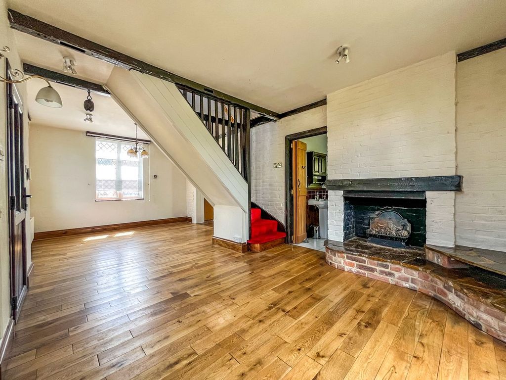 Property photo 3 of 19