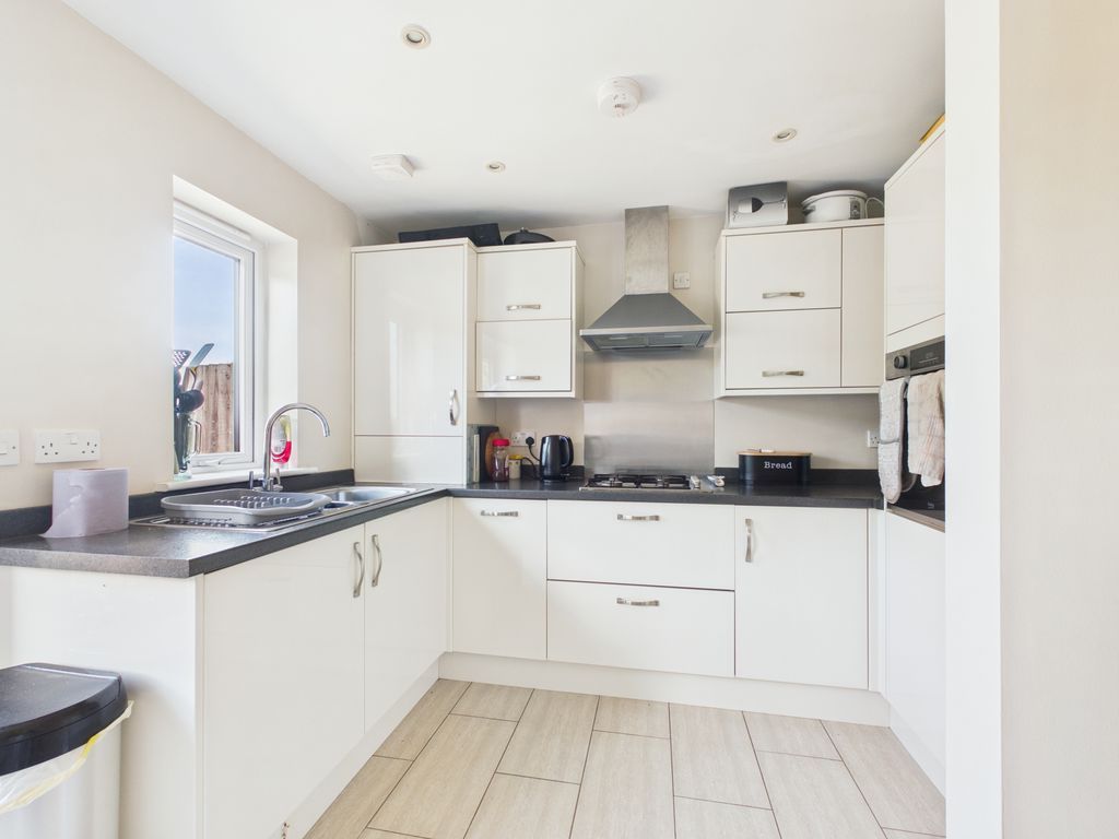 Property photo 3 of 8 Kitchen/Diner