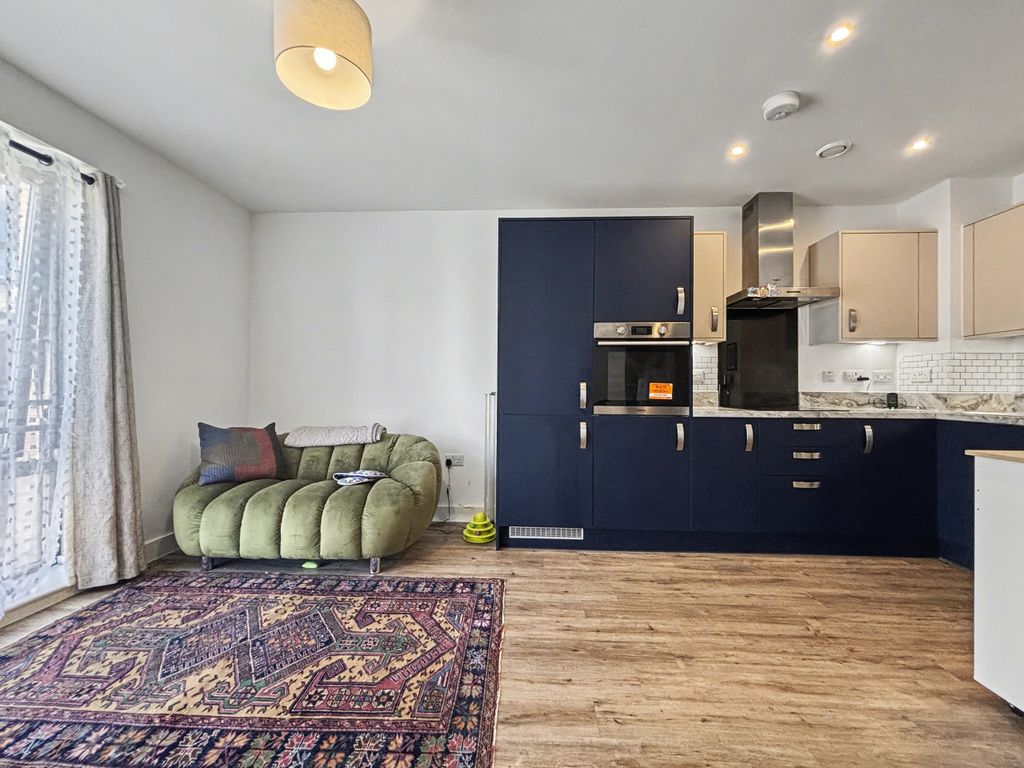 Property photo 2 of 14 Img_5411.Jpeg