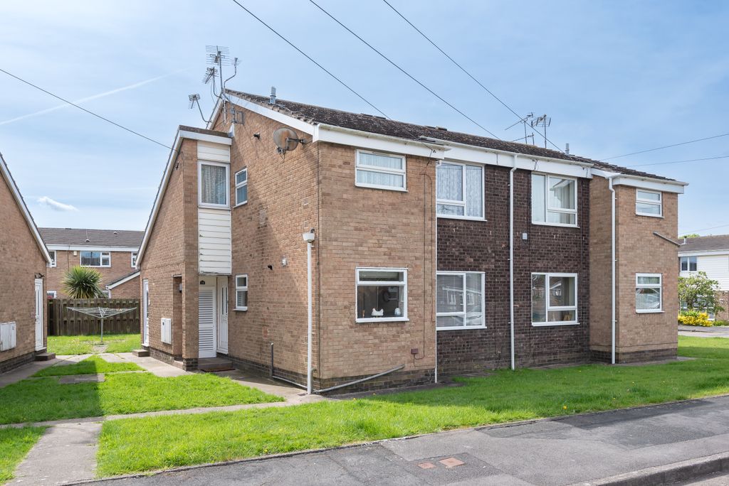 Property photo 1 of 24