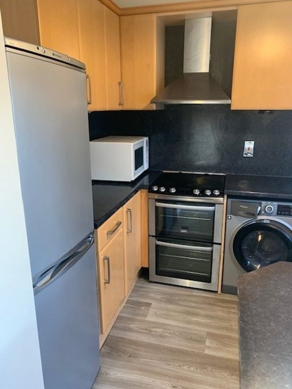 Property photo 2 of 12 18 Wm 3