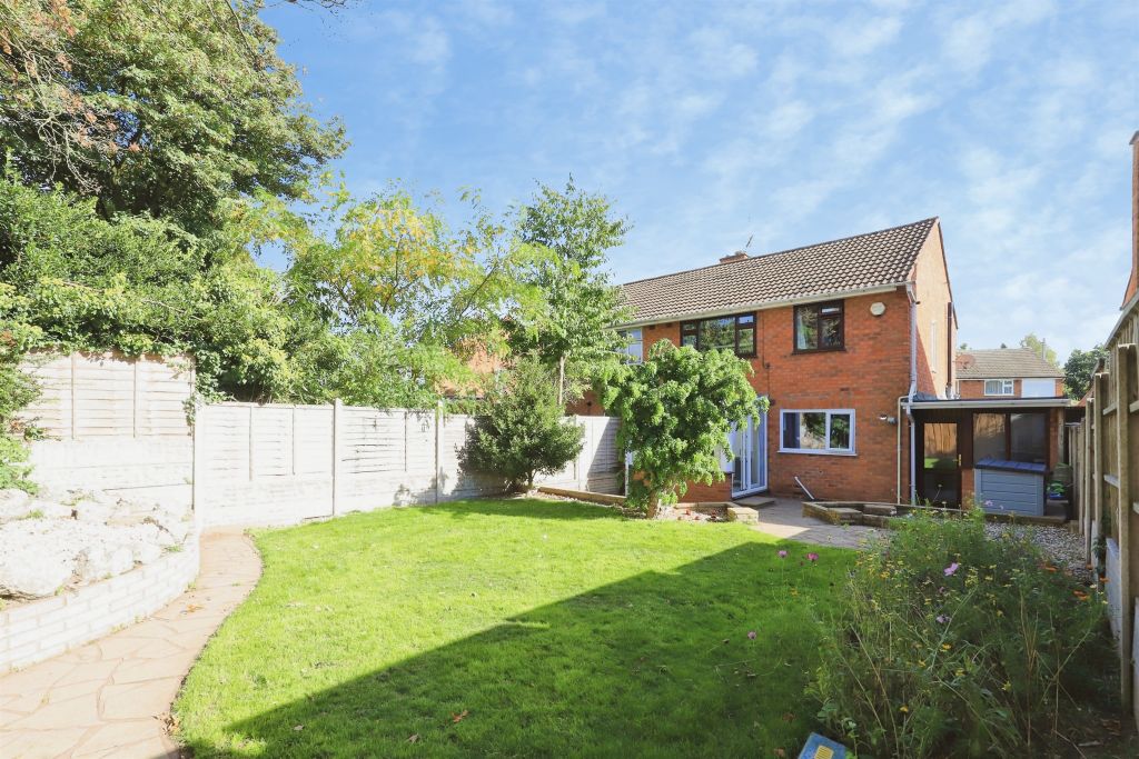 Property photo 2 of 19