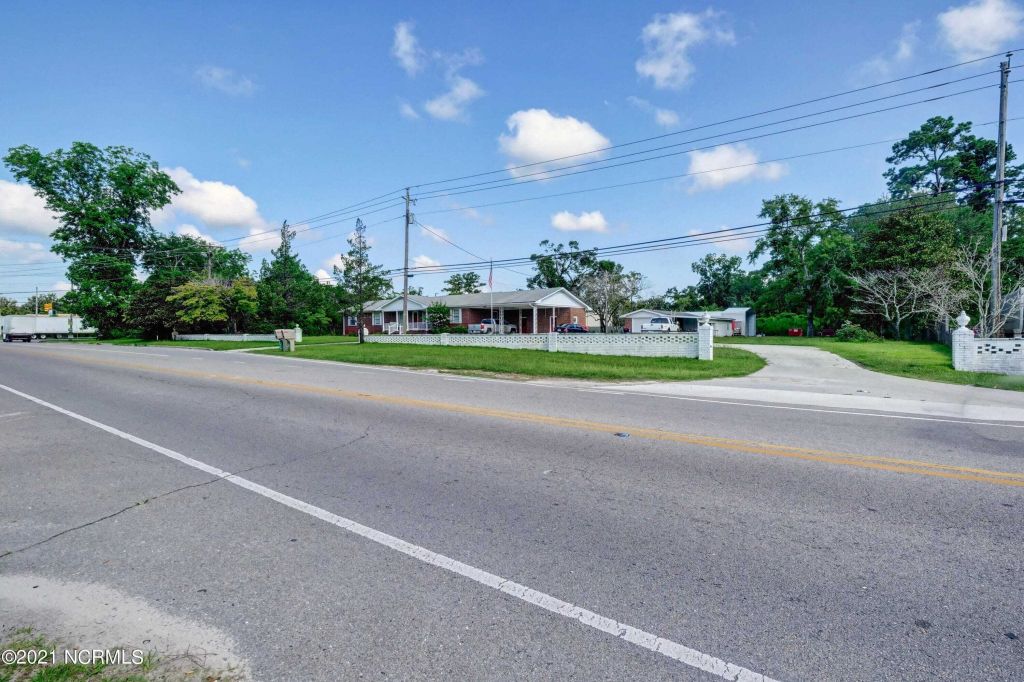 Property photo 2 of 7 <Alttext/>