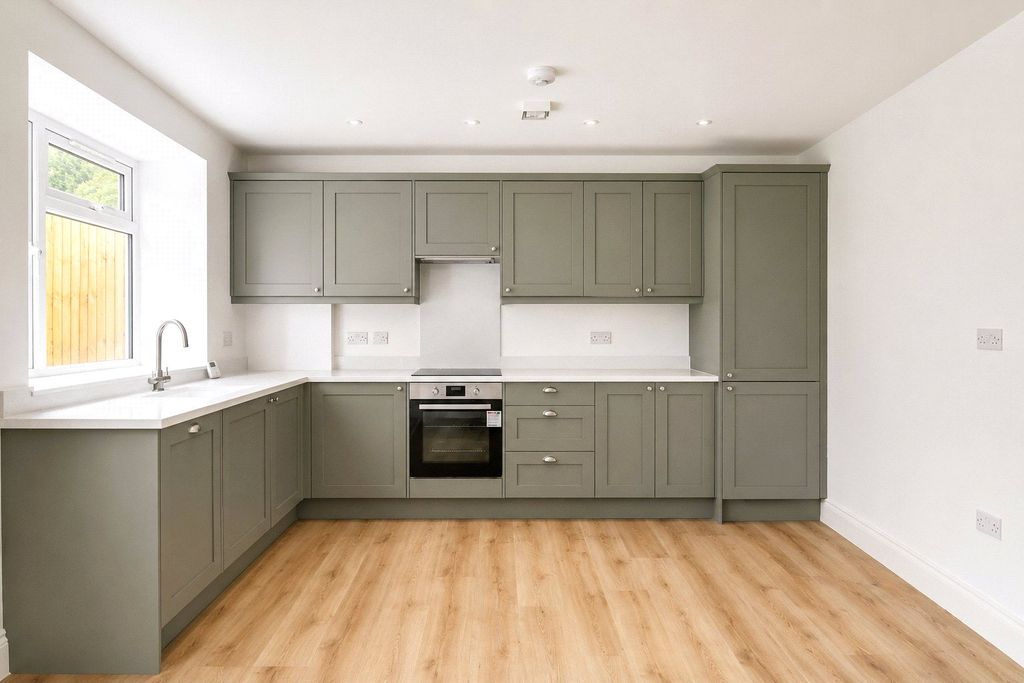 Property photo 3 of 13 Picture No. 04