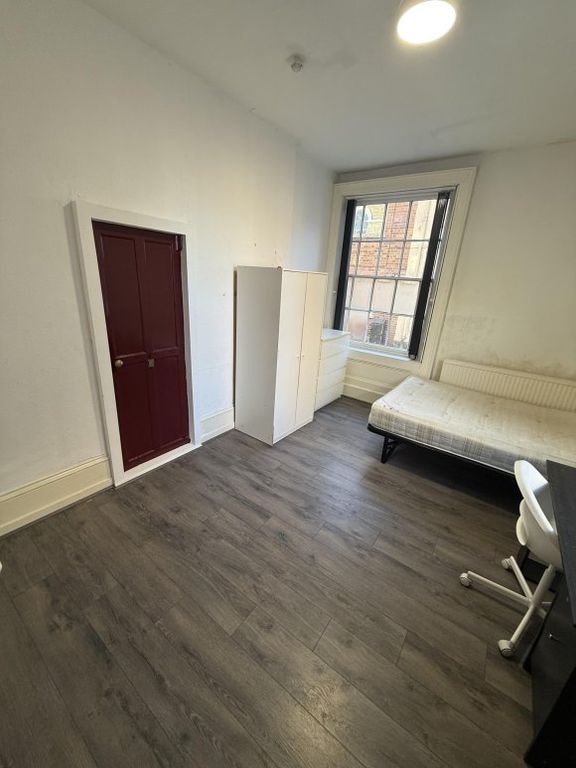 Property photo 1 of 10 9647150.Jpg