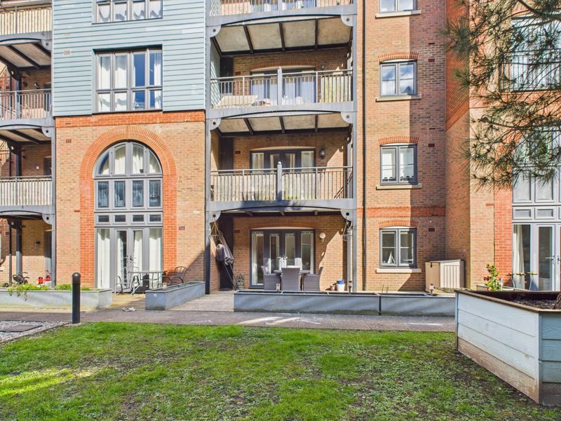 Property photo 3 of 11 Apartment No 10
