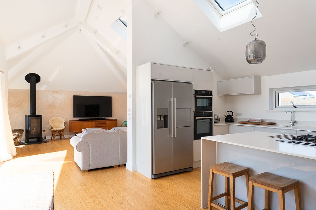 Additional image 4 of 1 bed maisonette for saleMorrab Road, Penzance TR18