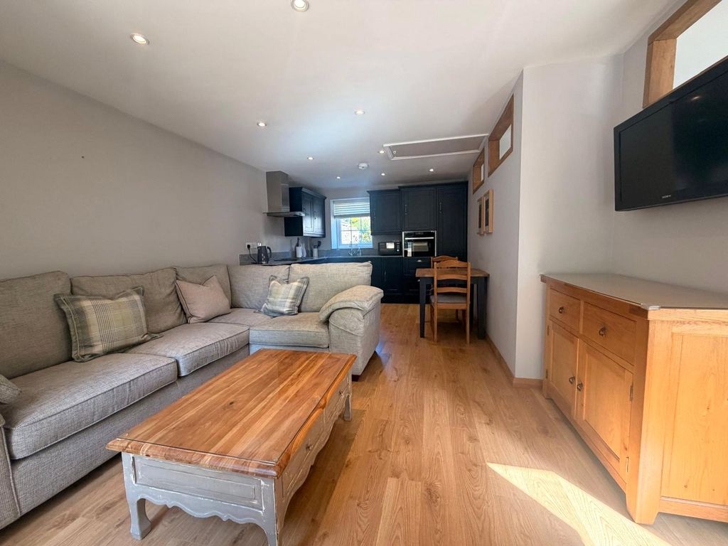 Property photo 3 of 8 Living Area