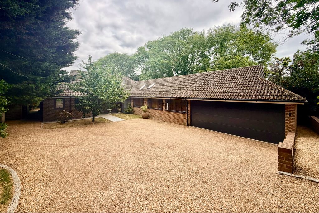 Property photo 1 of 54