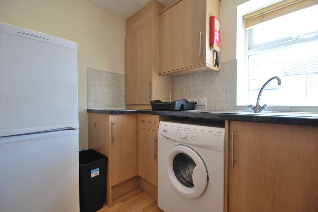 Property photo 2 of 8 Photo 2