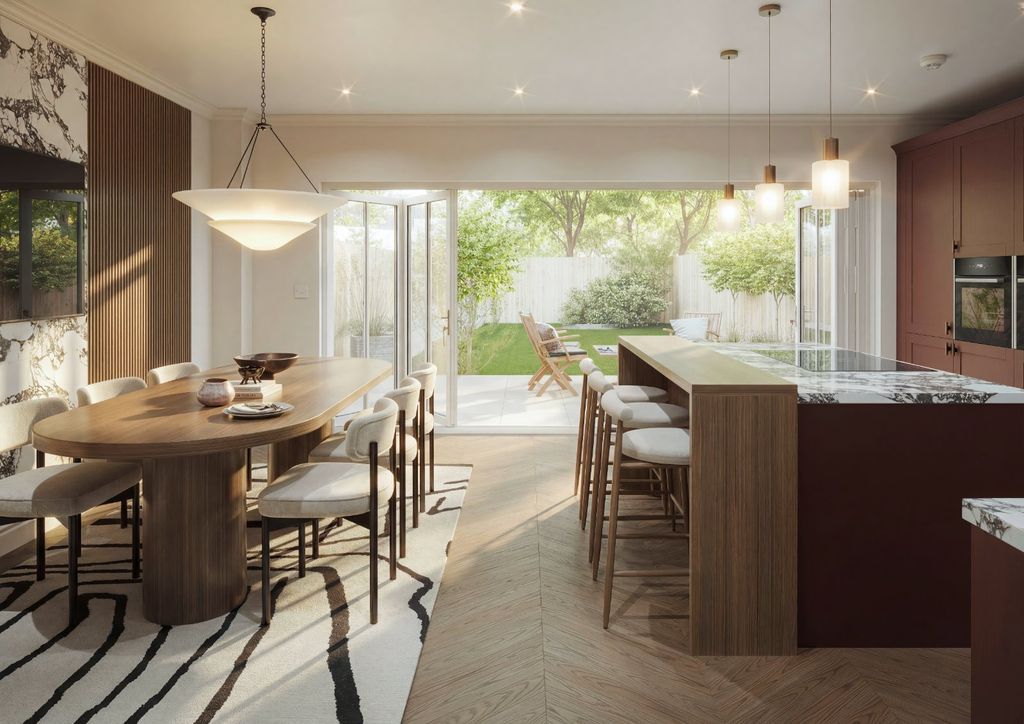 Property photo 2 of 7 Dining