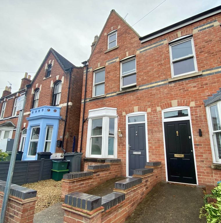 Property photo 1 of 1