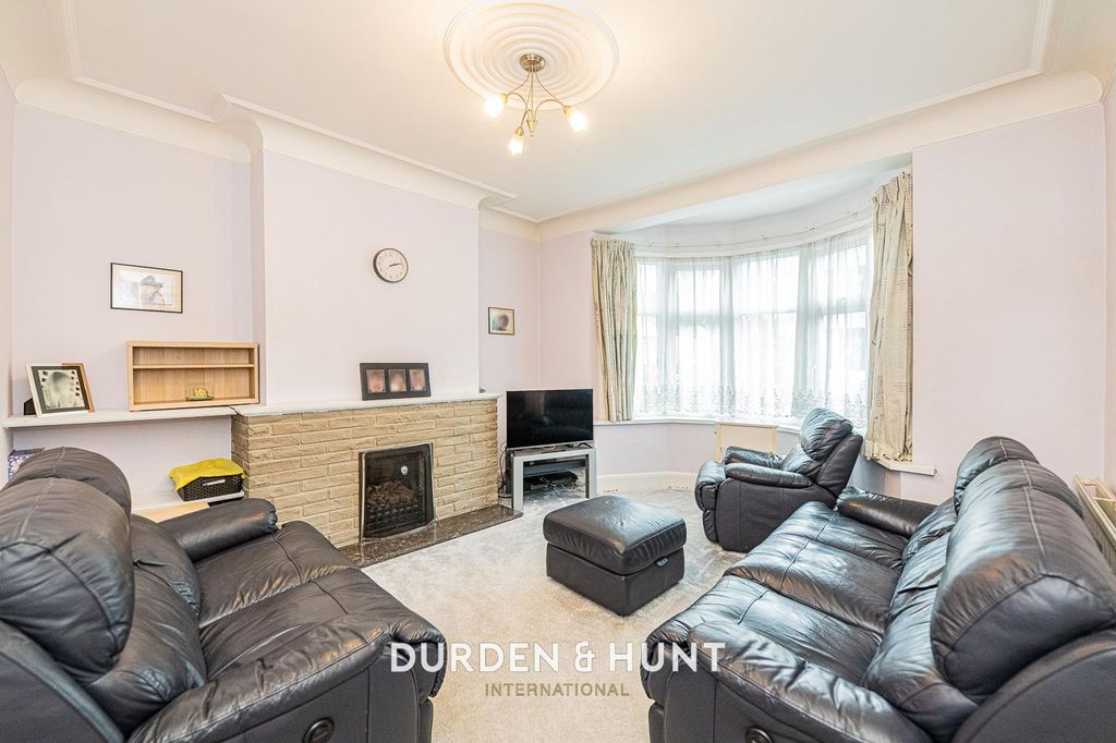 Property photo 2 of 21 Hamilton-12.Jpg