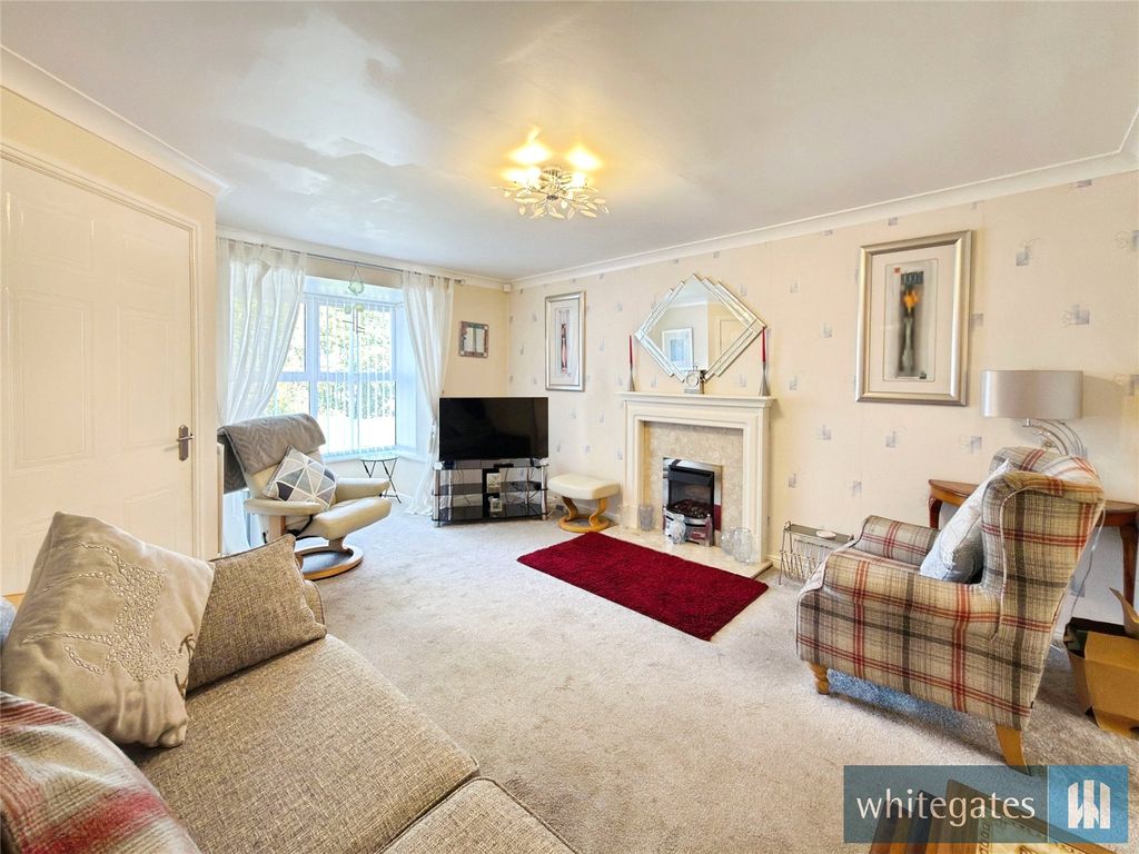 Property photo 3 of 28 Picture No. 12