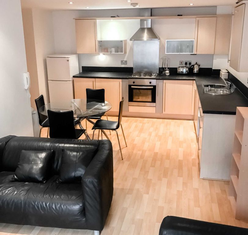 Property photo 2 of 9