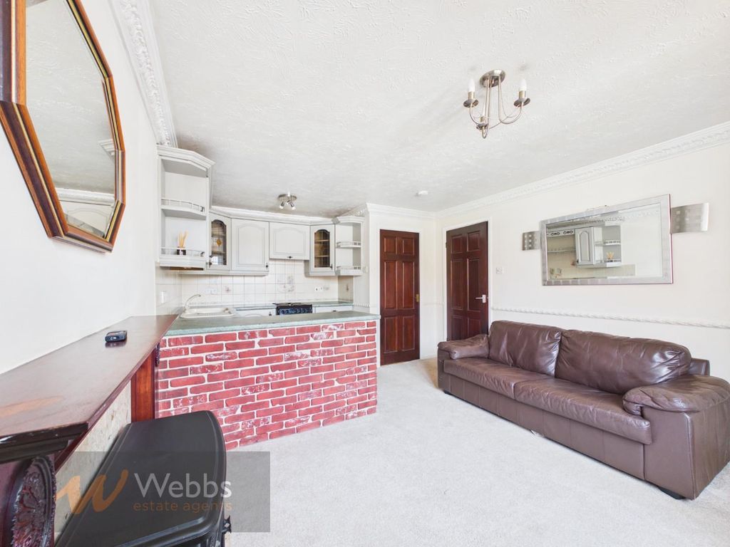 Property photo 3 of 8 Cam05244G0-Pr0324-Still011.Jpg