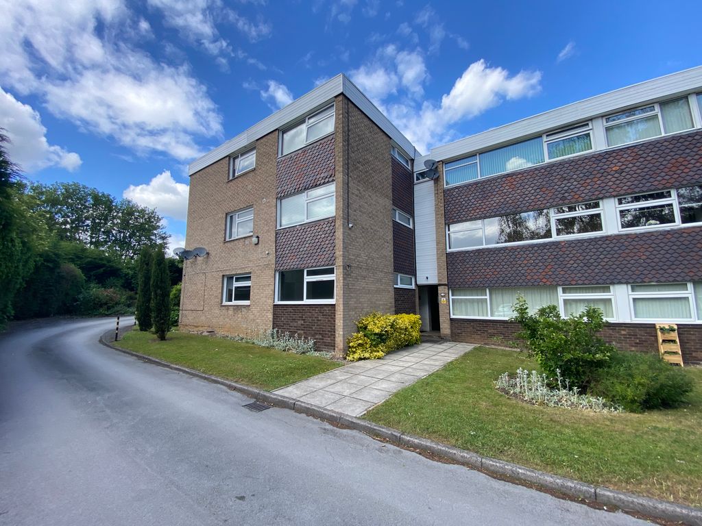 Property photo 2 of 8