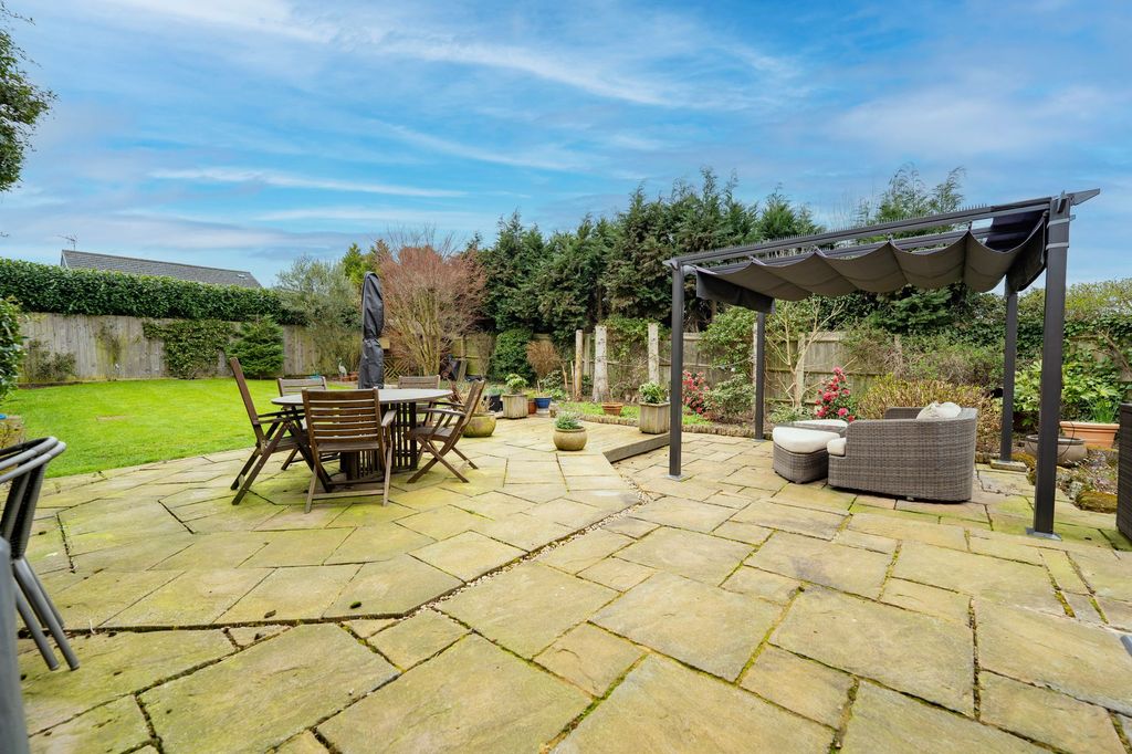 Additional image 32 of 4 bed detached house for saleField House, 184 Derby Road, Ilkeston DE7