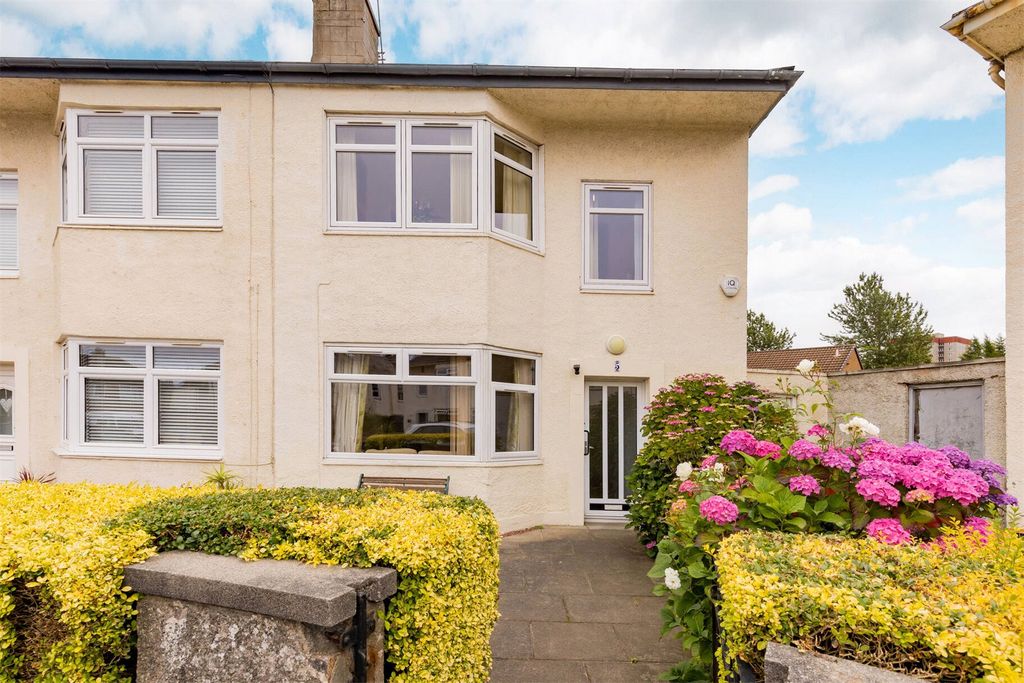 Property photo 1 of 20 Picture No. 06