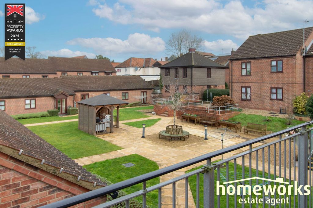 Property photo 2 of 8