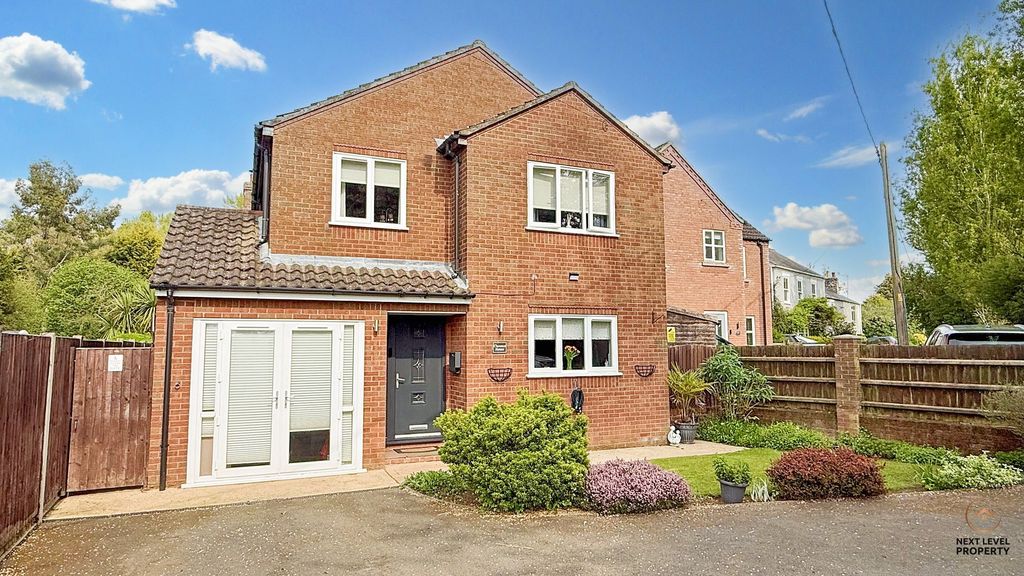 Property photo 1 of 27