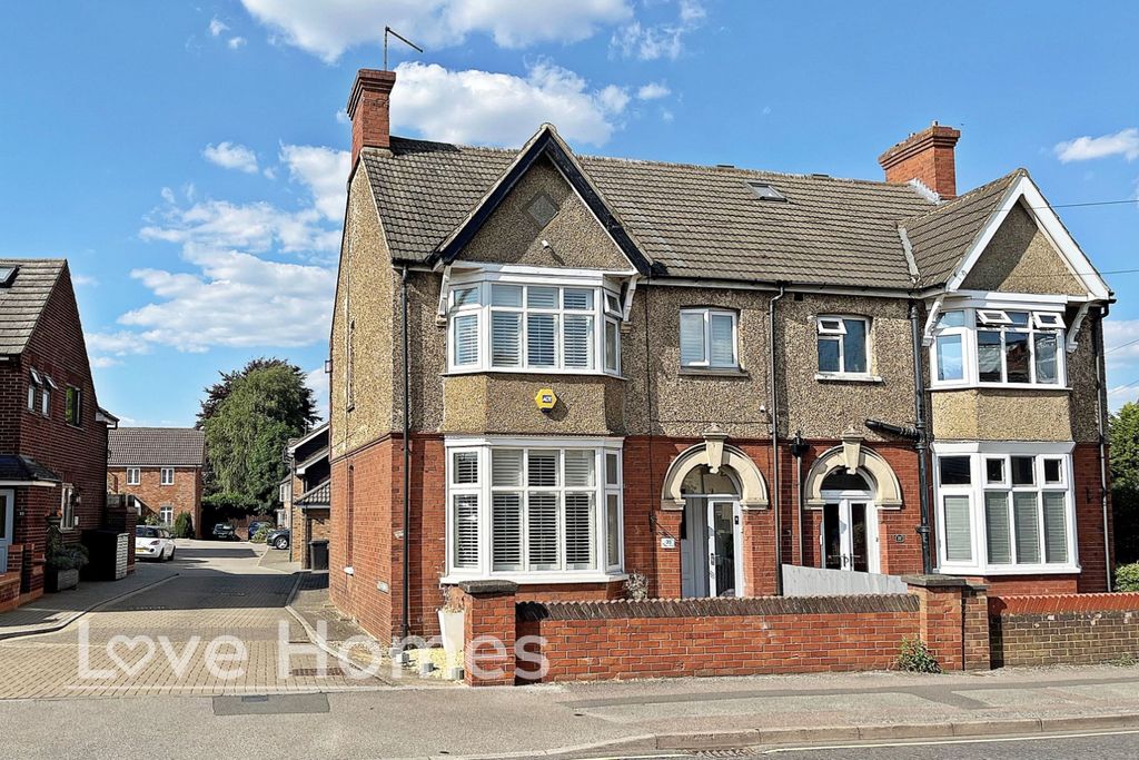 Property photo 1 of 13 3700563