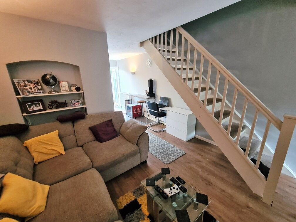 Property photo 3 of 14