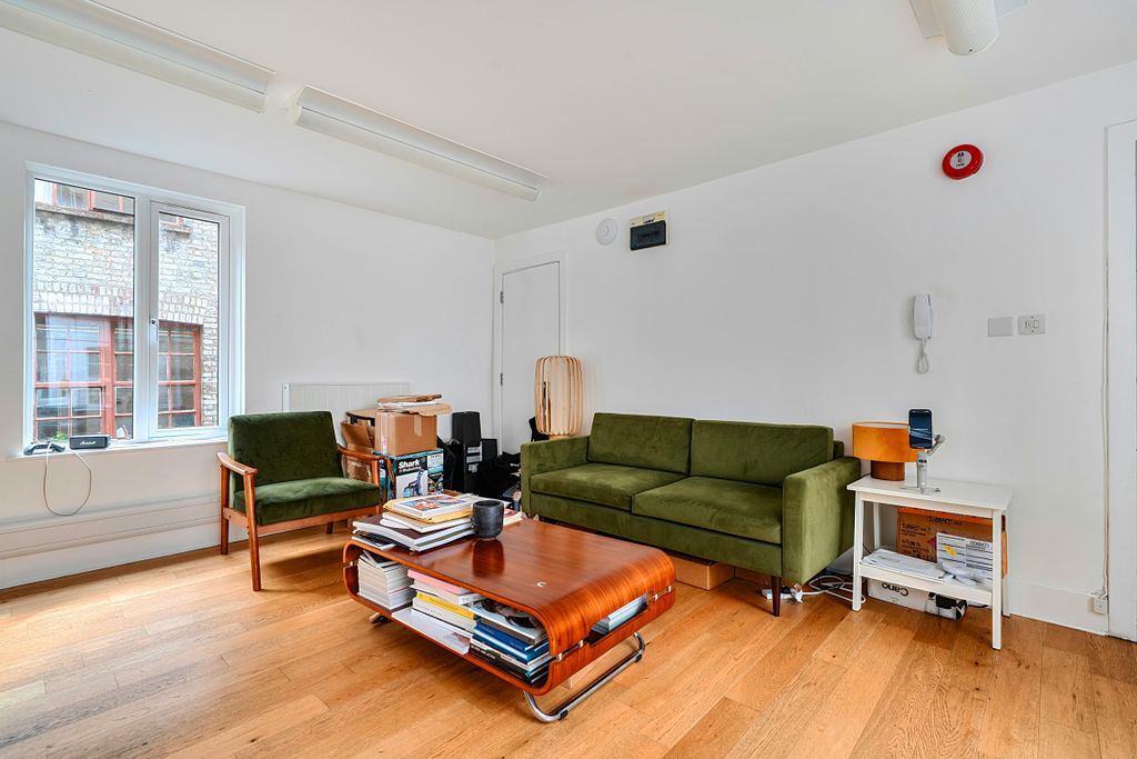 Property photo 3 of 13 1431725-3-6A0Adffc68A3A.Jpg
