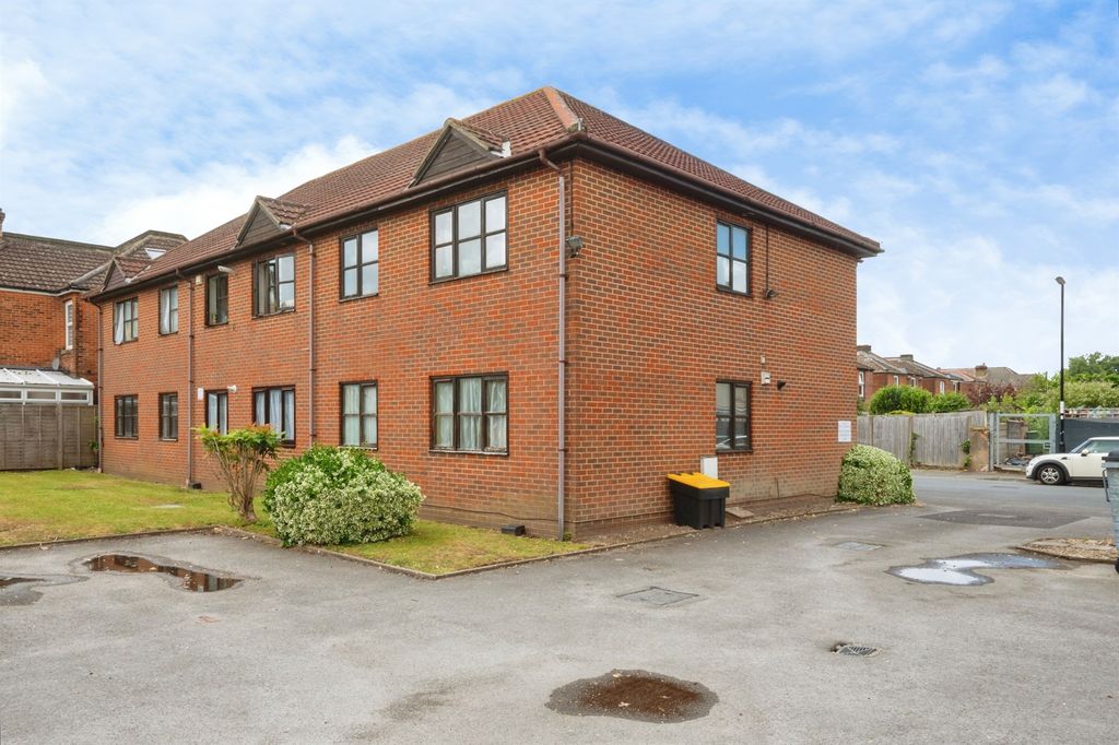 Property photo 1 of 14