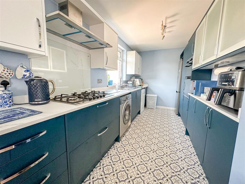 Property photo 3 of 16 Kitchen Area View