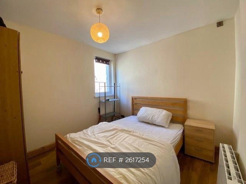 Property photo 3 of 4