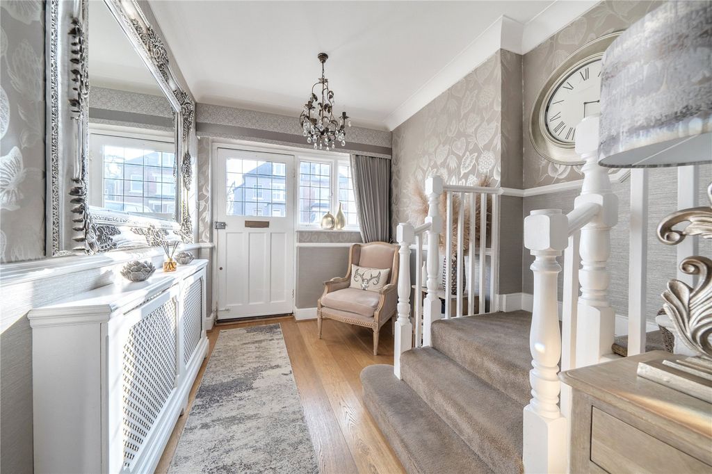 Additional image 14 of 4 bed detached house for saleChase Green Avenue, Enfield EN2