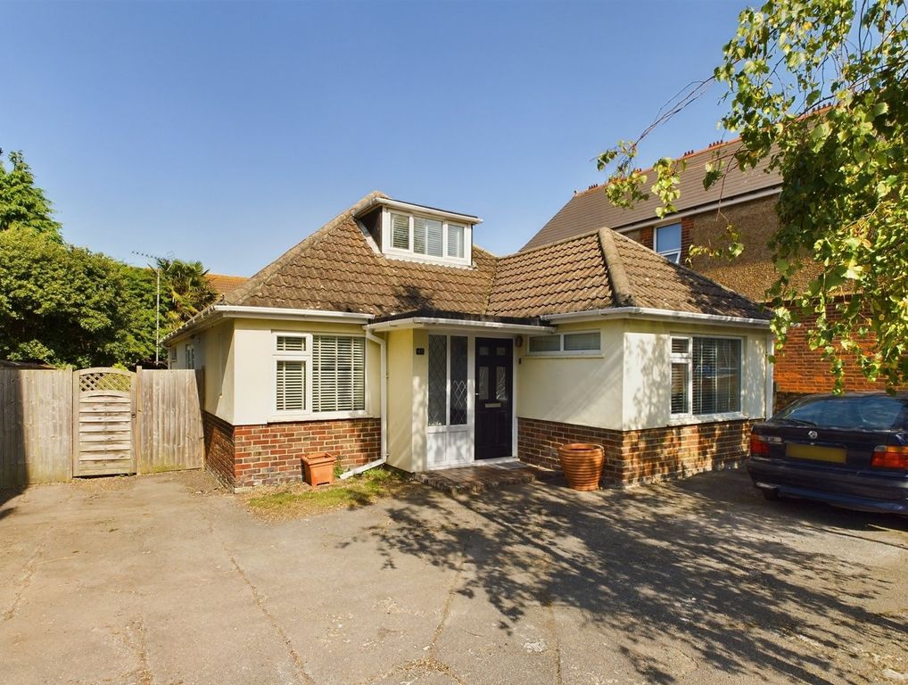 Property photo 2 of 21