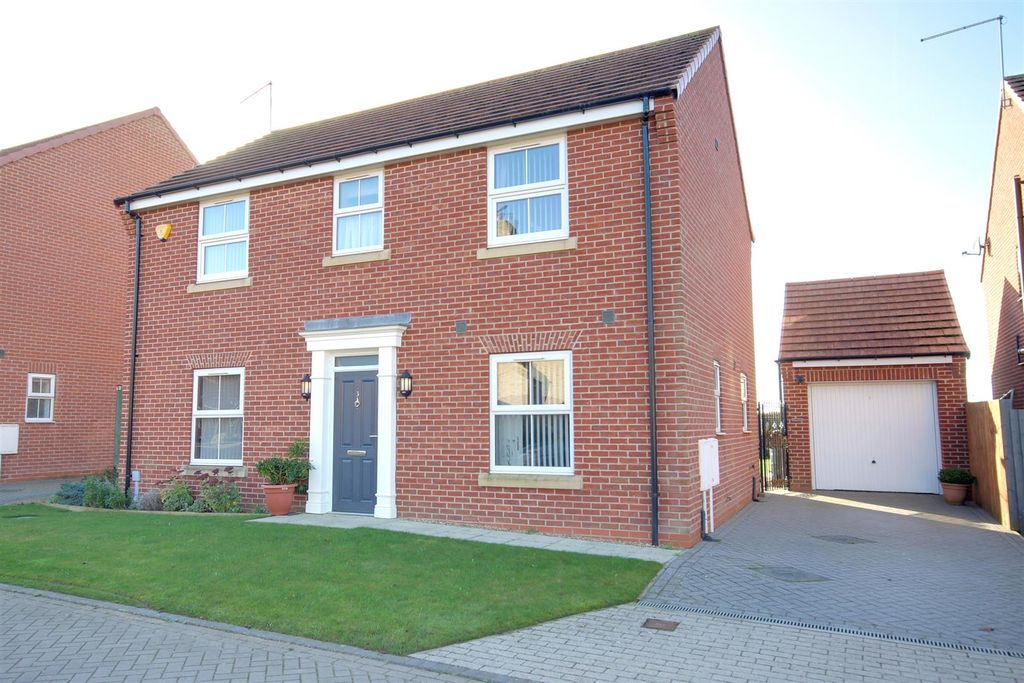 Property photo 1 of 22 Goldy Wood (1).Jpg