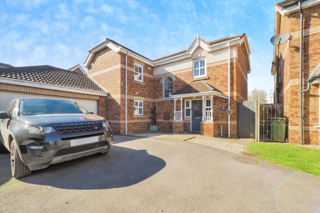 Property photo 1 of 15